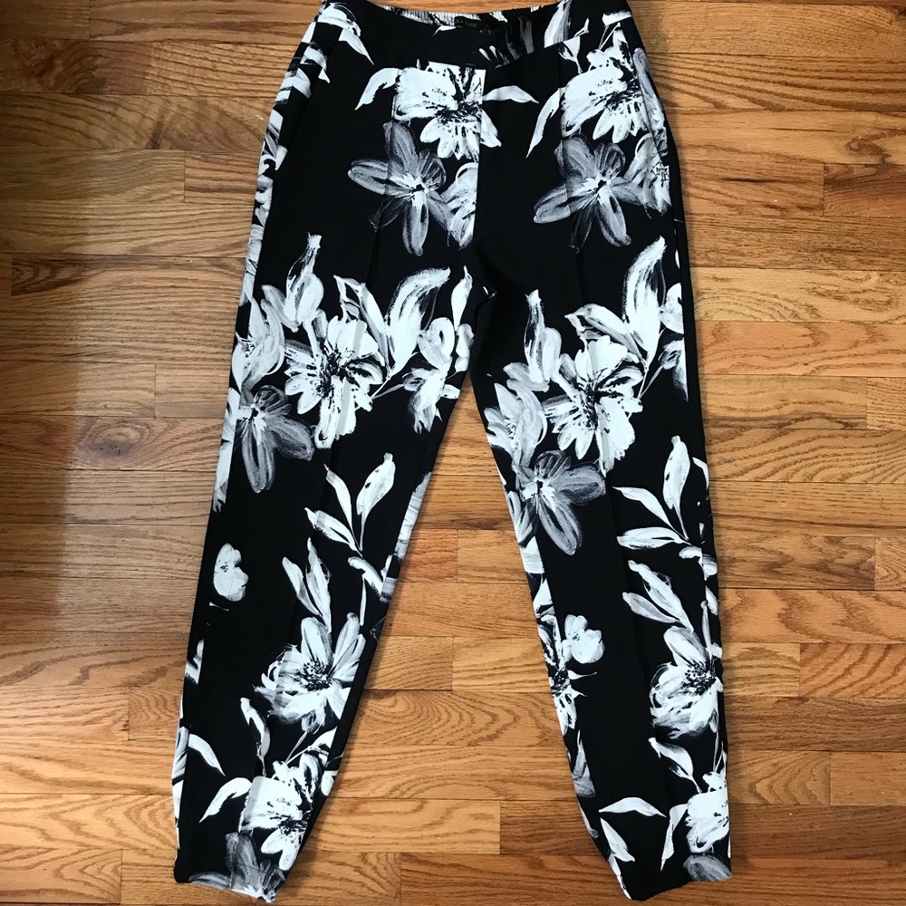 Zara floral print pants